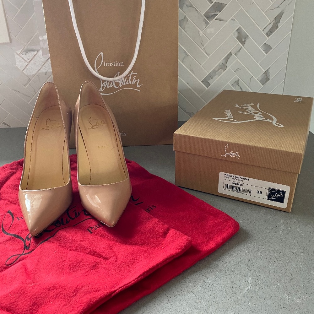 Authentic Christian Louboutin Pigalle 100 Patent Size 39 - Picture 1 of 14